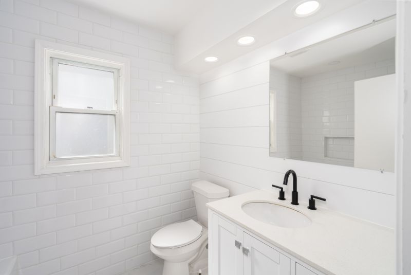 Top Bathroom Remodeling Companies in Lakewood, OH